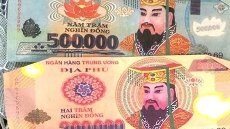 nhặt tiền âm phủ hên hay xui